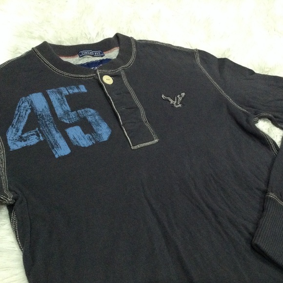 American Eagle Vintage Fit Sweater - Picture 3 of 3